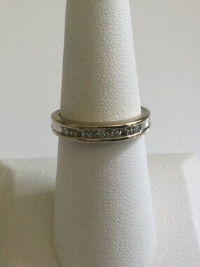 10K Yellow & White Gold Inset Diamond Channel Set Band Ring SZ 7